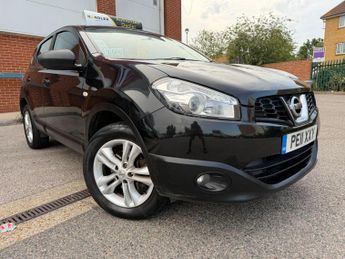 Nissan Qashqai 1.6 Acenta SUV 5dr Petrol Manual 2WD Euro 5 (s/s) (117 ps)