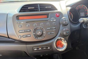 Honda Jazz 1.4 i-VTEC ES Plus CVT Euro 5 5dr