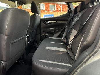 Nissan Qashqai 1.3 DIG-T Acenta Premium SUV 5dr Petrol DCT Auto Euro 6 (s/s) (1