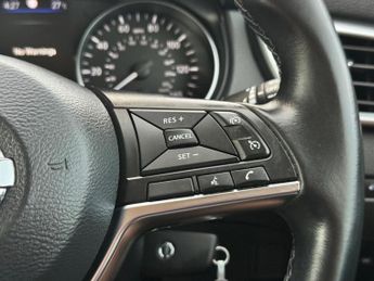 Nissan Qashqai 1.3 DIG-T Acenta Premium DCT Auto Euro 6 (s/s) 5dr