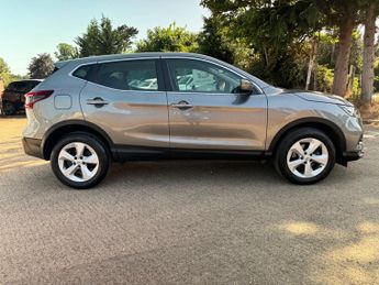 Nissan Qashqai 1.3 DIG-T Acenta Premium SUV 5dr Petrol DCT Auto Euro 6 (s/s) (1