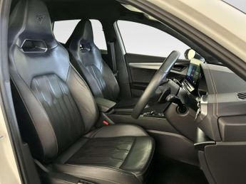 CUPRA Formentor 1.4 eHybrid 12.8kWh V2 SUV 5dr Petrol Plug-in Hybrid DSG Euro 6 