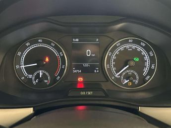 Skoda Scala 1.5 TSI SE Hatchback 5dr Petrol DSG Euro 6 (s/s) (150 ps)