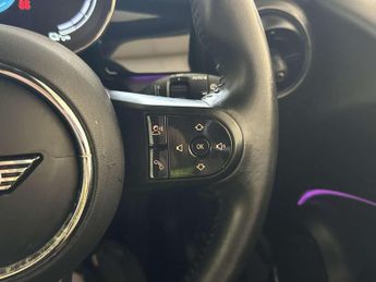 MINI Electric Hatch Cooper SE 32.6kWh Level 2 Hatchback 3dr Electric Auto (184 ps)