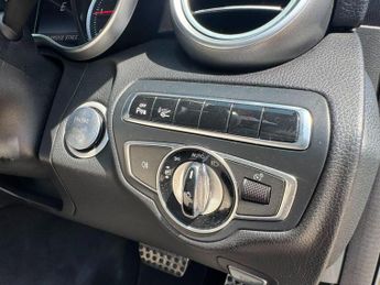 MERCEDES-BENZ C CLASS 2.1 C300h BlueTEC AMG Line Saloon 4dr Diesel Hybrid G-Tronic+ Eu