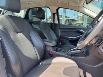 FORD FOCUS 2.0 TDCi Titanium X Hatchback 5dr Diesel Powershift Euro 5 (163 