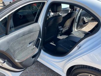 Mercedes-Benz A Class 1.3 A250e 15.6kWh AMG Line 8G-DCT Euro 6 (s/s) 4dr