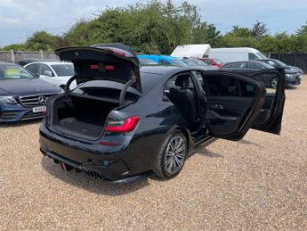 BMW 3 Series 2.0 330e 12kWh M Sport Auto Euro 6 (s/s) 4dr
