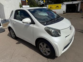 Toyota iQ 1.0 VVT-i 2 Multidrive Euro 4 3dr