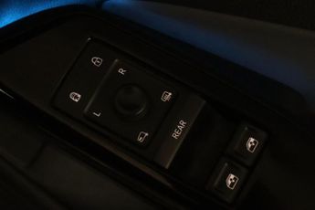 Volkswagen ID.4 Pro 77kWh Life Auto 5dr