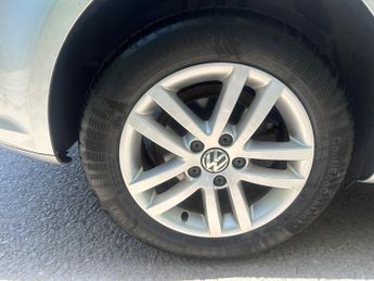 Volkswagen Touran 2.0 TDI SE DSG Euro 5 5dr