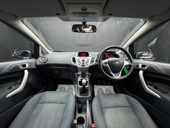 Ford Fiesta 1.25 Zetec 5dr