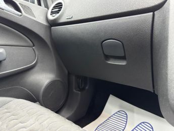 Vauxhall Corsa 1.4 16V SE Auto Euro 5 5dr