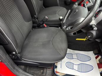 Peugeot 107 1.0 12V Allure Euro 5 5dr