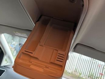 Volkswagen Sharan 2.0 TDI BlueMotion Tech SE DSG Euro 5 (s/s) 5dr