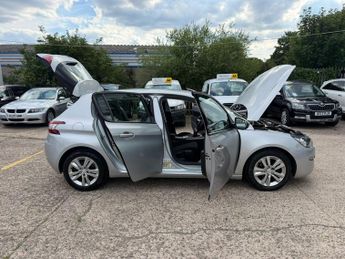 Peugeot 308 1.6 HDi Active Euro 5 5dr