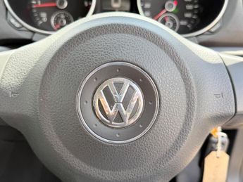 Volkswagen Golf 1.6 TDI SE DSG Euro 5 5dr