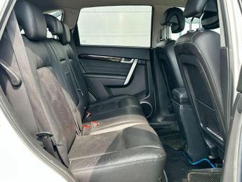 Chevrolet Captiva 2.2 VCDi LTZ 4WD Euro 5 (s/s) 5dr (7 Seats)