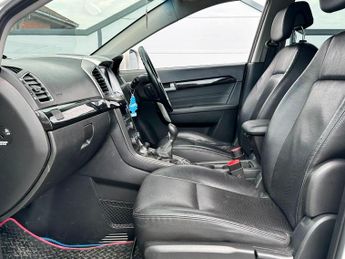 Chevrolet Captiva 2.2 VCDi LTZ 4WD Euro 5 (s/s) 5dr (7 Seats)