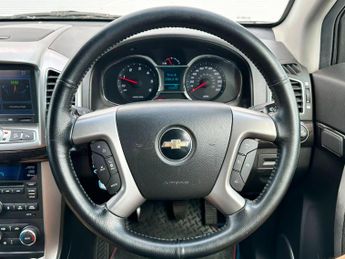 Chevrolet Captiva 2.2 VCDi LTZ 4WD Euro 5 (s/s) 5dr (7 Seats)