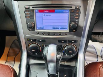 Vauxhall Antara 2.2 CDTi SE Auto 4WD Euro 5 5dr (SNav)
