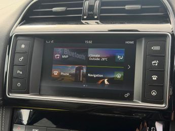Jaguar F-PACE 2.0 D180 R-Sport Auto AWD Euro 6 (s/s) 5dr