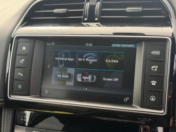 Jaguar F-PACE 2.0 D180 R-Sport Auto AWD Euro 6 (s/s) 5dr