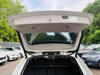 BMW 3 Series 2.0 320i Luxury Touring 5dr Petrol Auto xDrive Euro 6 (s/s) (184