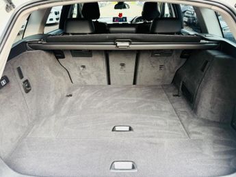 BMW 3 Series 2.0 320i Luxury Touring 5dr Petrol Auto xDrive Euro 6 (s/s) (184