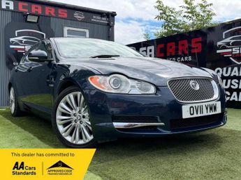 Jaguar XF 3.0d V6 Premium Luxury Saloon 4dr Diesel Auto Euro 5 (240 ps)