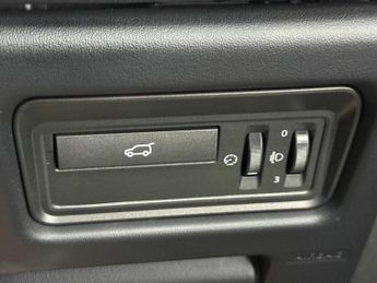Land Rover Range Rover Evoque 2.2 SD4 Pure Auto 4WD Euro 5 5dr