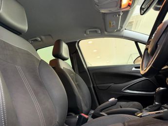 Vauxhall Crossland 1.5 Turbo D Ultimate Auto Euro 6 (s/s) 5dr