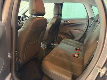Vauxhall Crossland 1.5 Turbo D Ultimate Auto Euro 6 (s/s) 5dr