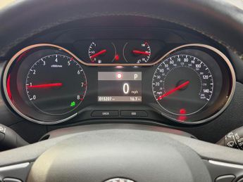 Vauxhall Crossland 1.5 Turbo D Ultimate Auto Euro 6 (s/s) 5dr
