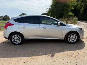 Ford Focus 2.0 TDCi Titanium Powershift Euro 5 5dr