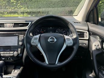 Nissan Qashqai 1.6 dCi Tekna XTRON 2WD Euro 6 (s/s) 5dr