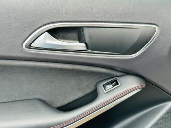 Mercedes-Benz A Class 2.0 A250 Engineered by AMG 7G-DCT Euro 6 (s/s) 5dr