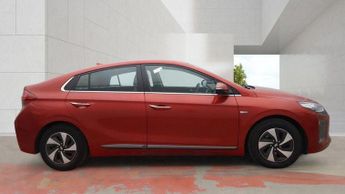 Hyundai IONIQ 1.6 h-GDi GPF Premium Hatchback 5dr Petrol Hybrid DCT Euro 6 (s/