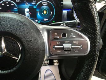 Mercedes-Benz A Class 1.3 A250e 15.6kWh AMG Line (Premium Plus 2) 8G-DCT Euro 6 (s/s) 