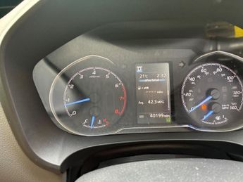Toyota Yaris 1.5 VVT-i Icon Tech CVT Euro 6 5dr