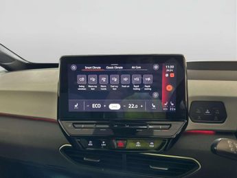 Volkswagen ID.3 Pro S 77kWh Tour Hatchback 5dr Electric Auto (204 ps)