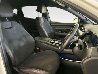 Hyundai TUCSON 1.6 T-GDi 13.8kWh N Line SUV 5dr Petrol Plug-in Hybrid Auto 4WD 