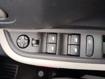 Citroen C3 1.2 Hybrid MAX Hatchback 5dr Petrol Hybrid e-DSC Euro 6 (s/s) (1