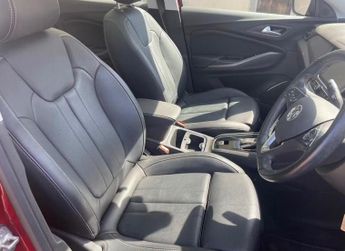 Vauxhall Grandland X 1.2 Turbo Elite Nav Auto Euro 6 (s/s) 5dr