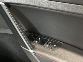 Volkswagen Golf 2.0 TSI BlueMotion Tech GTI DSG Euro 6