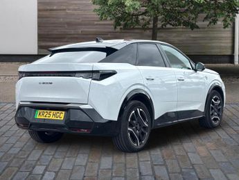 Peugeot E-3008 73kWh GT SUV 5dr Electric Auto (210 ps)