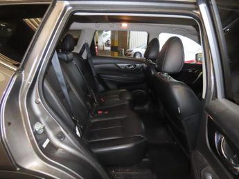 Nissan X-Trail 1.6 dCi Tekna XTRON Euro 6 (s/s) 5dr