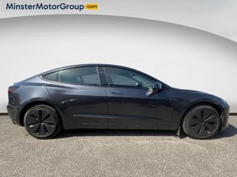 Tesla Model 3 PREMIUM RWD