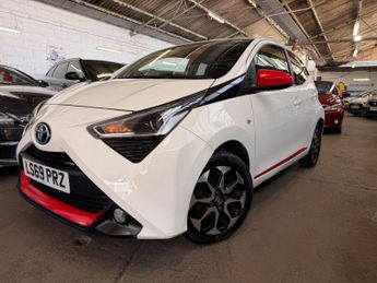Toyota AYGO 1.0 VVT-i x-trend Hatchback 5dr Petrol x-shift Euro 6 (71 ps)