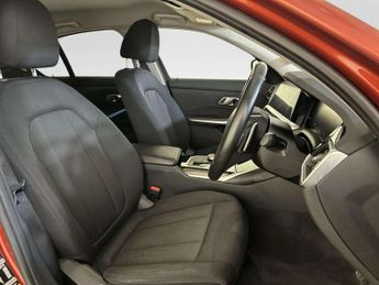 BMW 3 Series 2.0 330e 12kWh SE Pro Saloon 4dr Petrol Plug-in Hybrid Auto Euro